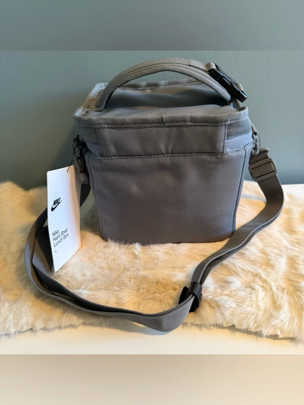 Nike Futura Sport Smoke Grey Insulated PEVA lining Lunch Bag - Picture 5 of 11